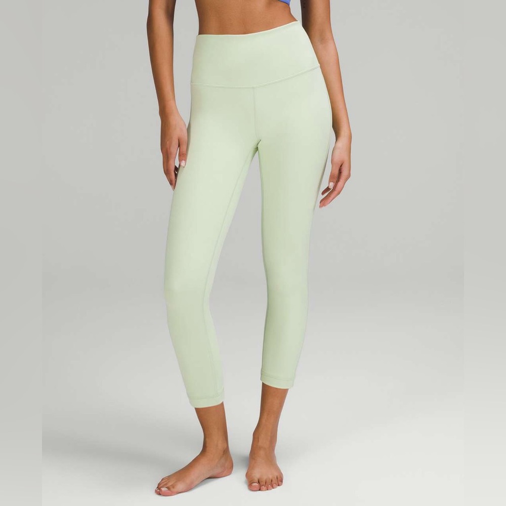 Lululemon Wunder Under High Rise Crop 23" size 2 Creamy Mint CRMM